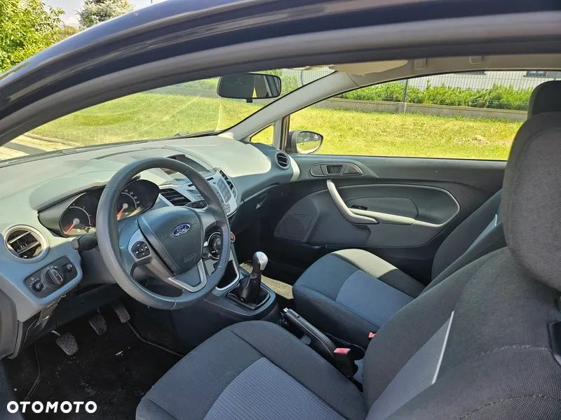Ford Fiesta 1.25 Ambiente - 6