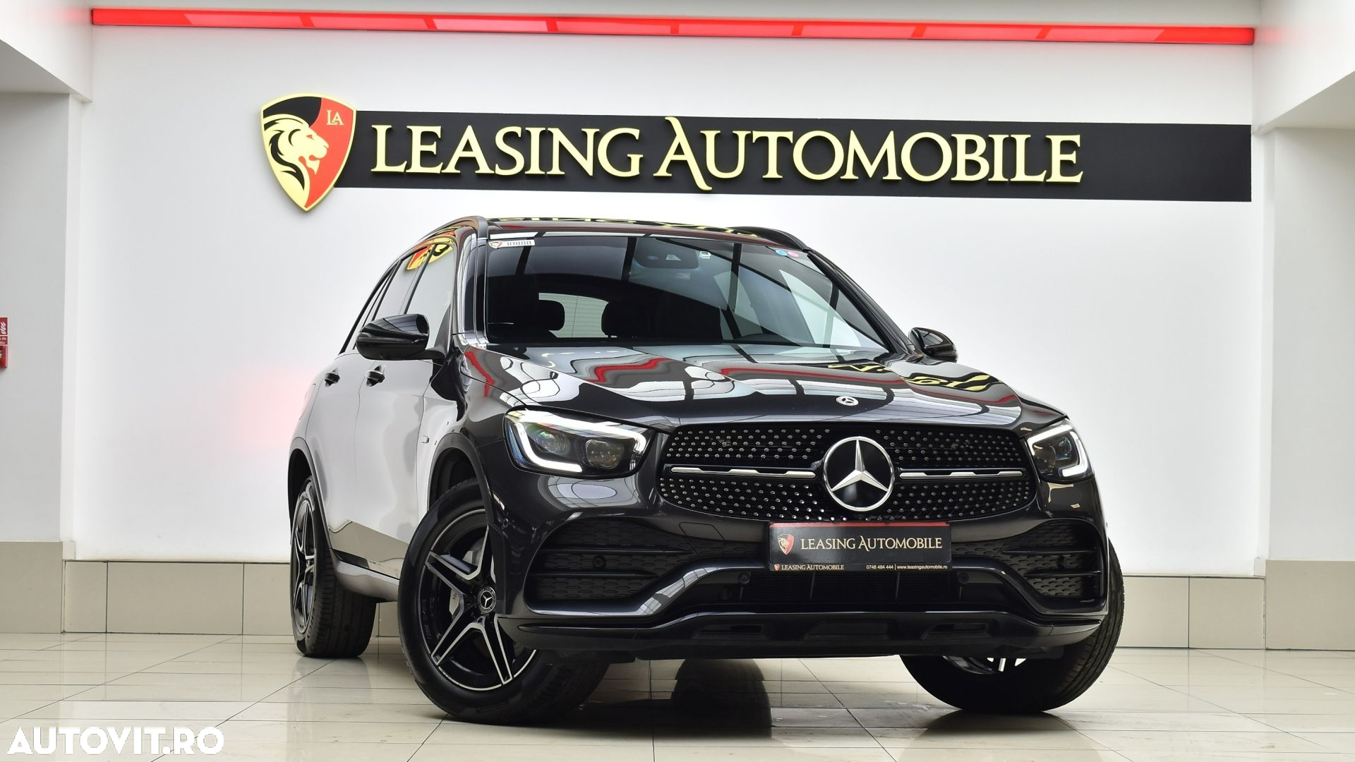 Mercedes-Benz GLC 300 de 4Matic 9G-TRONIC AMG Line - 4
