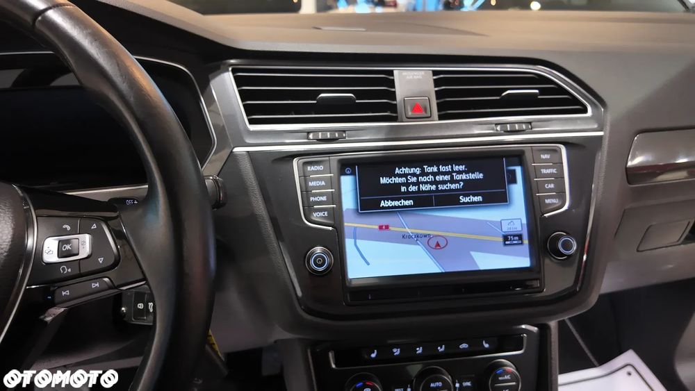 Volkswagen Tiguan 2.0 TSI 4Mot Sport&Style DSG - 26