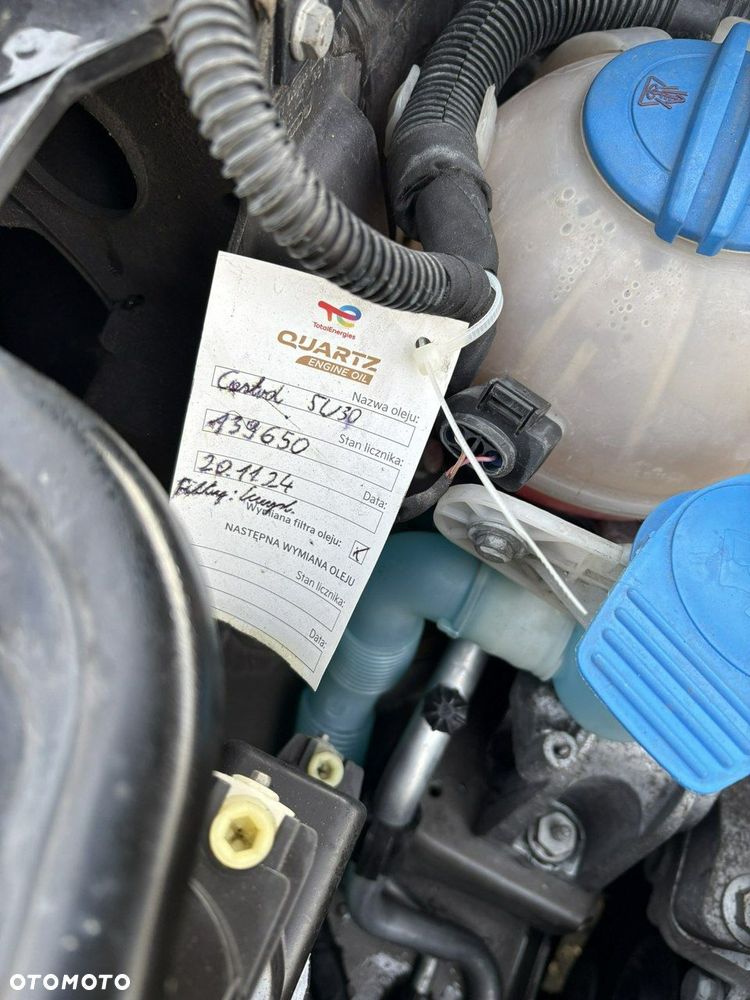 Volkswagen Caddy - 26