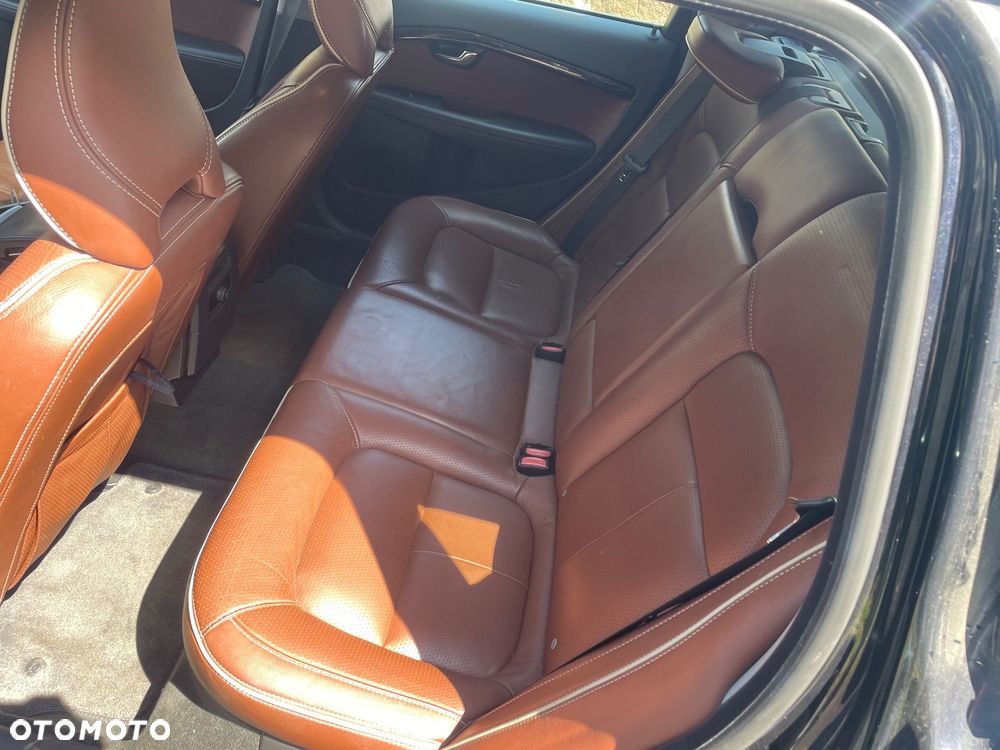 Volvo V70 D3 Summum - 8