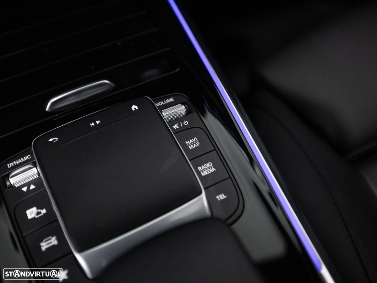 Mercedes-Benz EQA 300 4Matic Progressive - 25