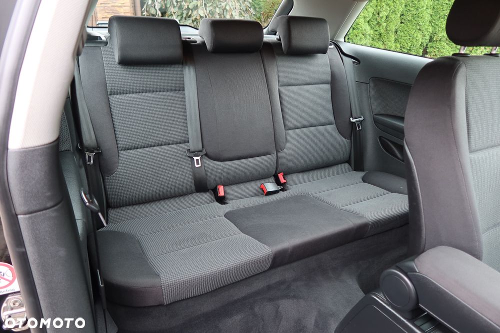 Audi A3 3-drzwiowe 1.6 Ambition - 15