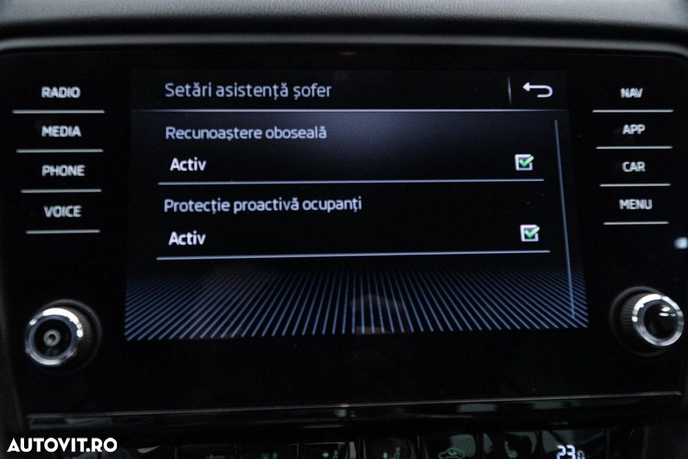 Skoda Octavia Combi 1.0 TSI DSG Style - 30