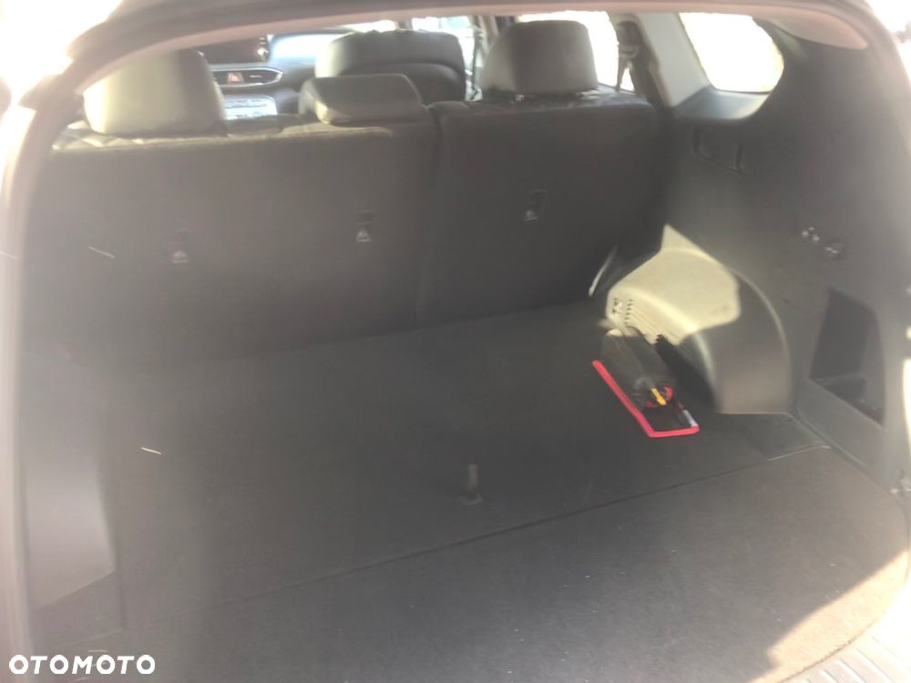 Hyundai Santa Fe 1.6 Plugin-Hybrid 4WD Signature - 27