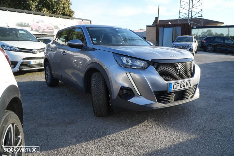 Peugeot 2008 1.2 PureTech Active EAT8 - 3