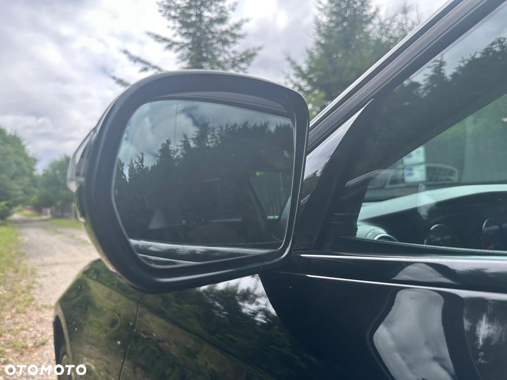 Mercedes-Benz Klasa E 220 d 9G-TRONIC - 21