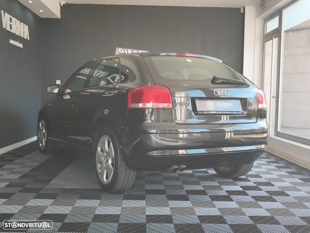 Audi A3 2.0 TDI Ambiente - 13