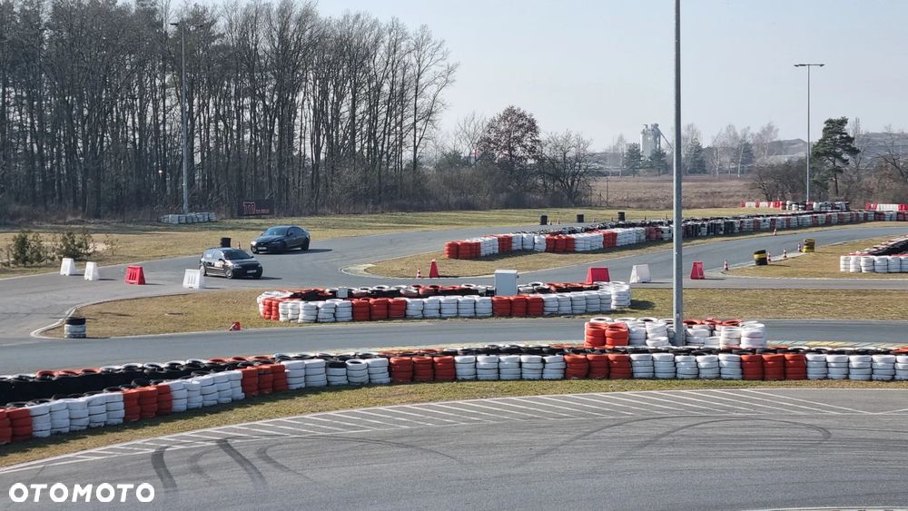 Renault Clio 1.4i RT 16V - 5