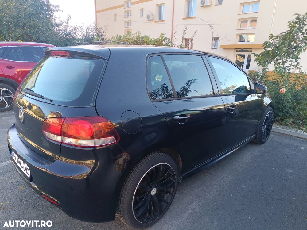 Volkswagen Golf 2.0 TDI Comfortline DSG - 9