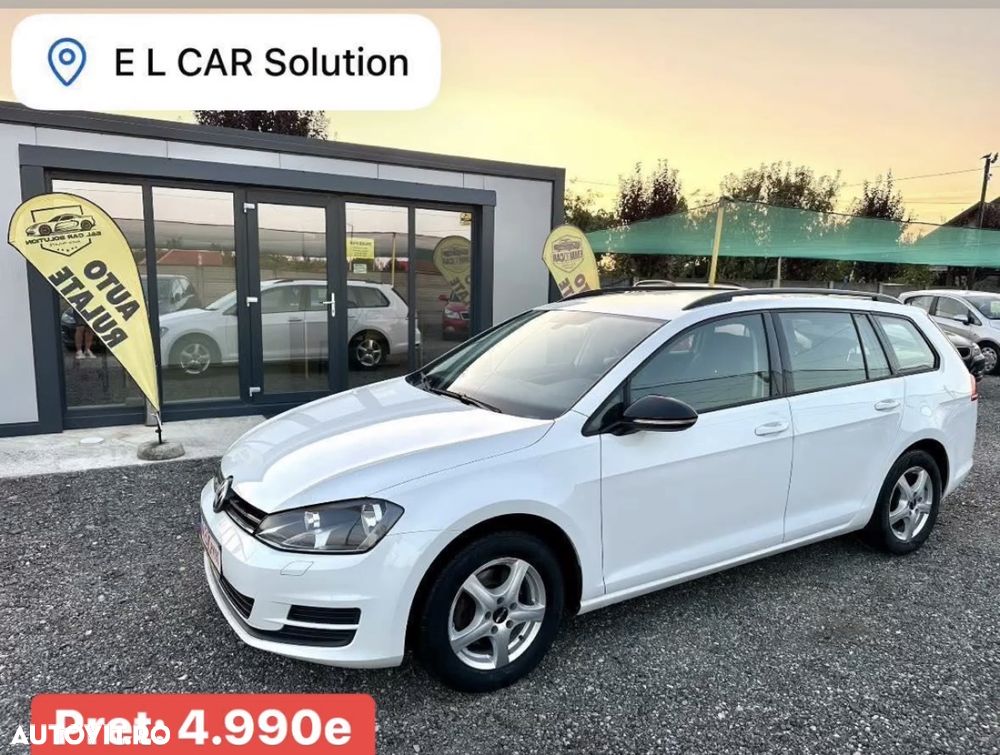 Volkswagen Golf - 1