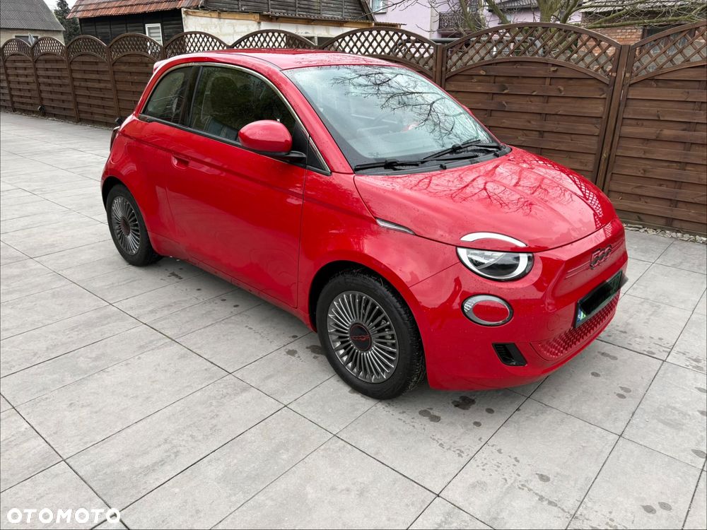 Fiat 500e RED - 1