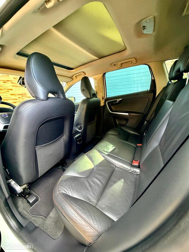 Volvo XC 60 - 10