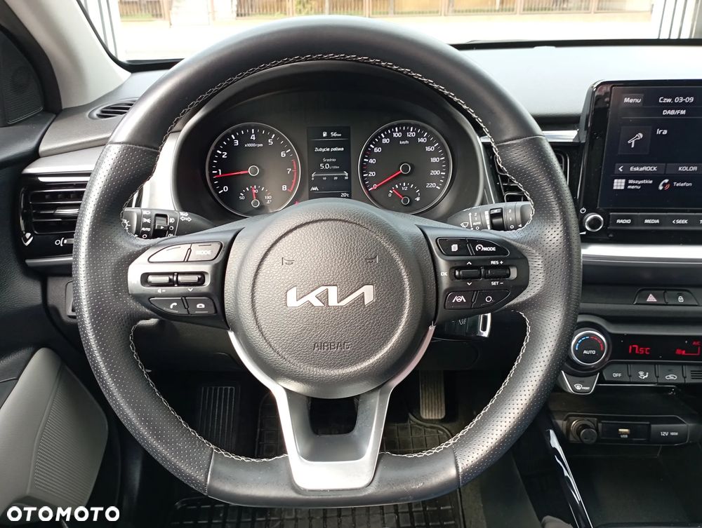 Kia Stonic 1.2 L - 12