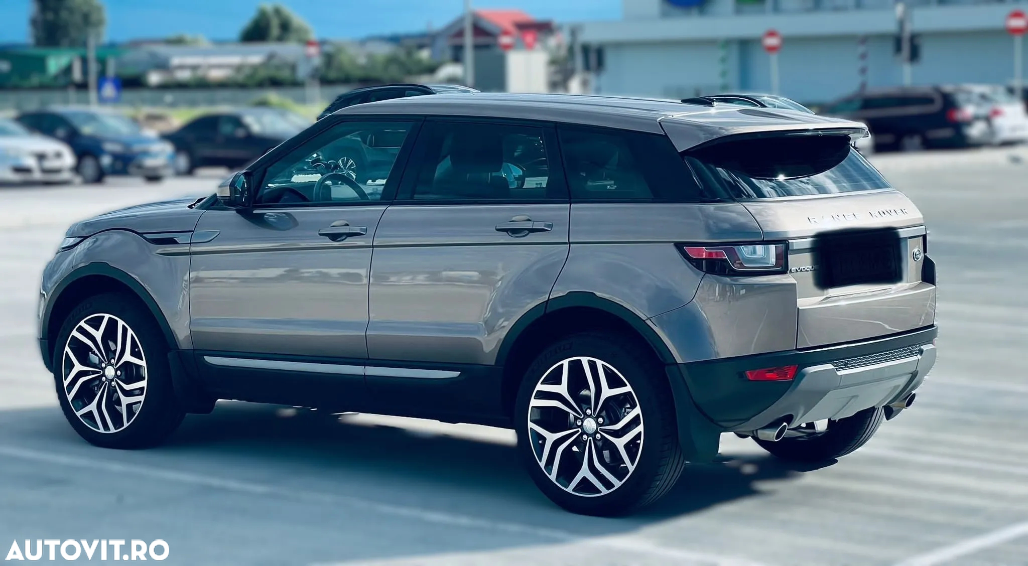 Land Rover Range Rover Evoque - 3