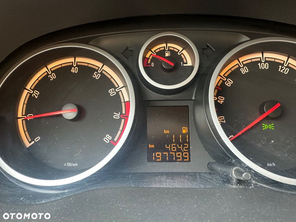 Opel Corsa 1.4 16V Innovation 110 Jahre - 17