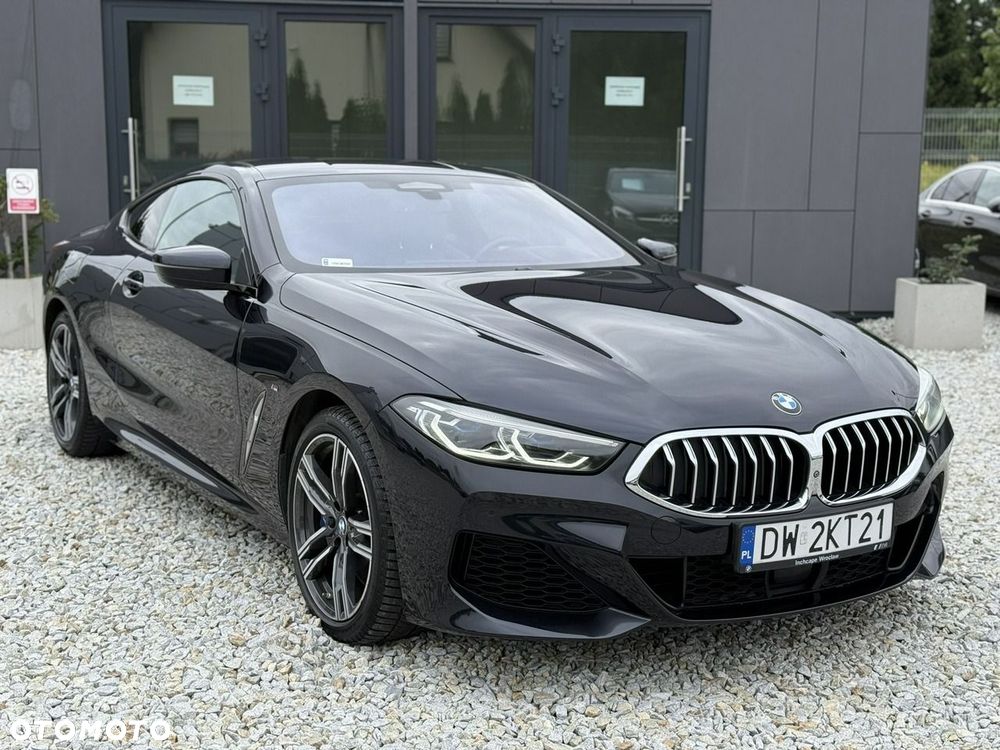 BMW Series 8 2019 photo 3
