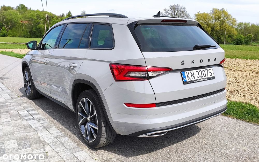 Skoda Kodiaq 2.0 TDI 4x4 Sportline - 9