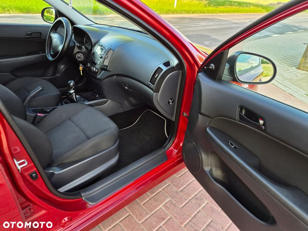 Hyundai i30 1.6 CRDi Edition Plus - 14