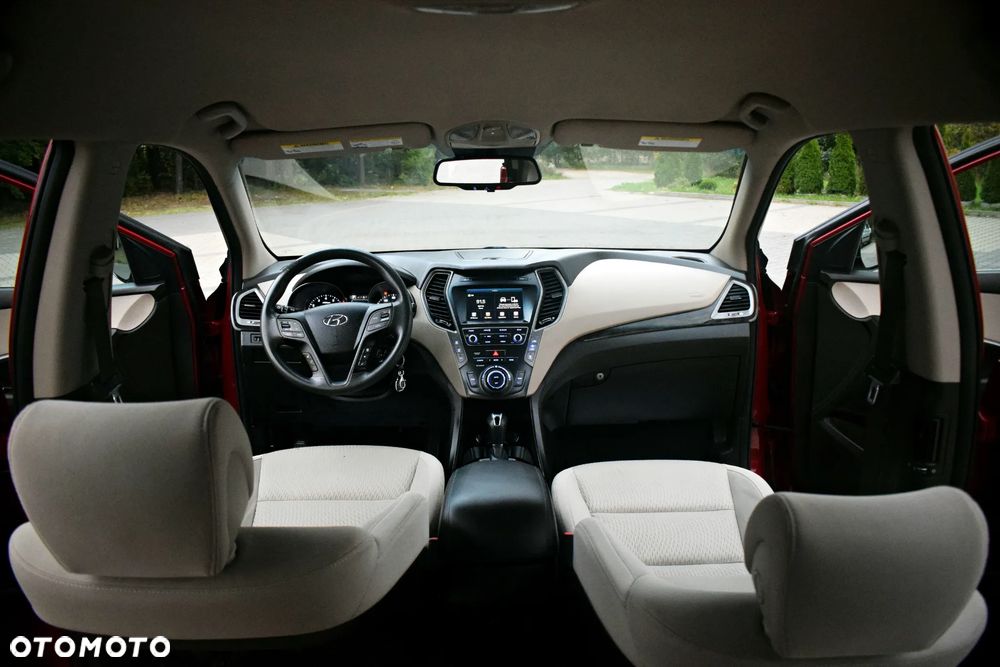 Hyundai Santa Fe - 32