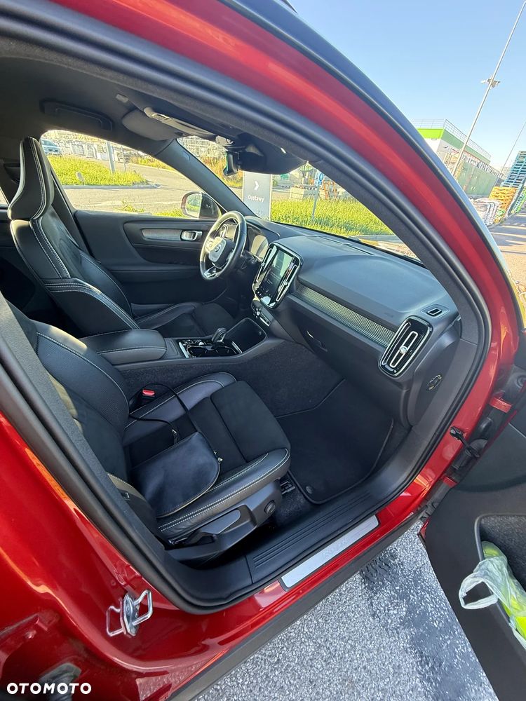 Volvo XC 40 T4 R-Design - 11