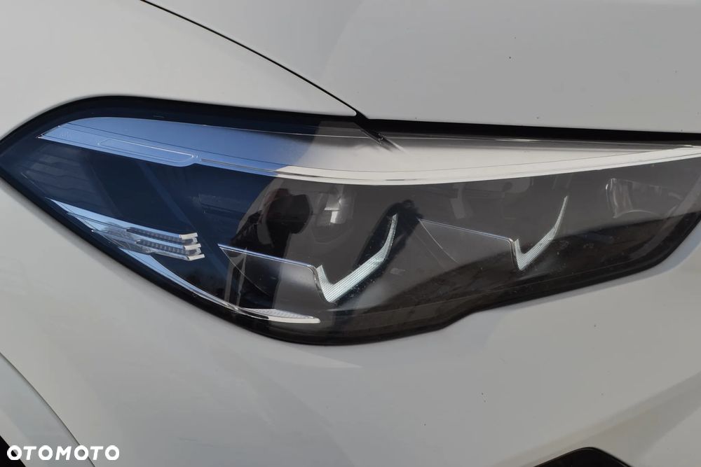 BMW X5 xDrive45e - 8