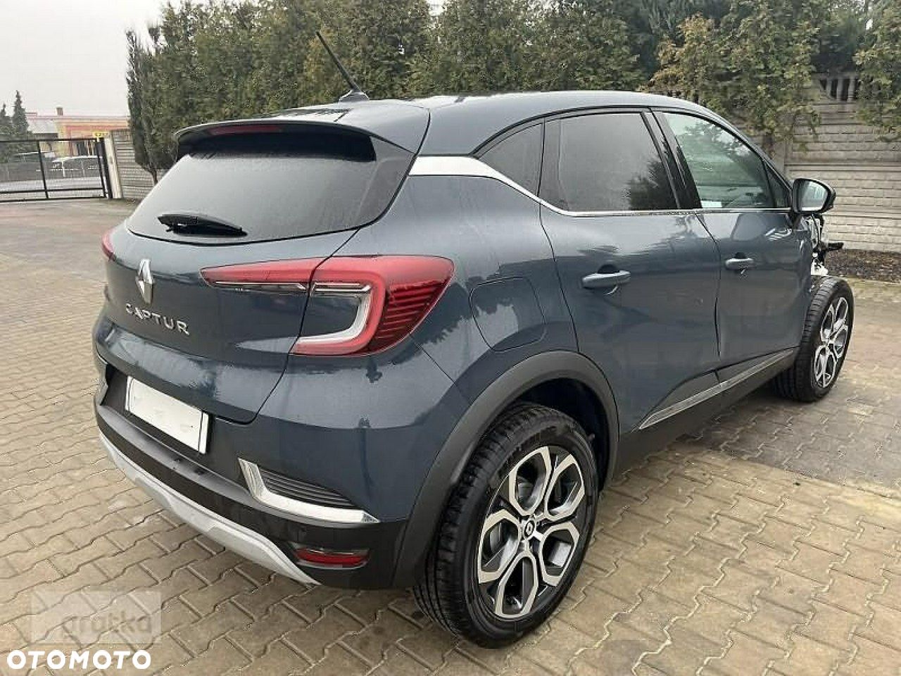 Renault Captur - 1
