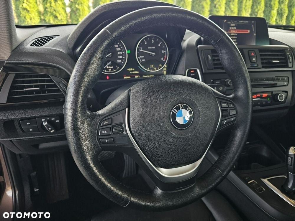 BMW Seria 1 120d Sport-Aut - 10