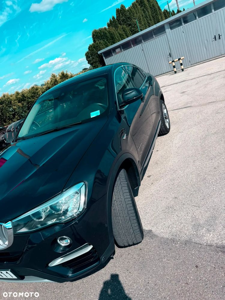 BMW X4 xDrive20d xLine - 13