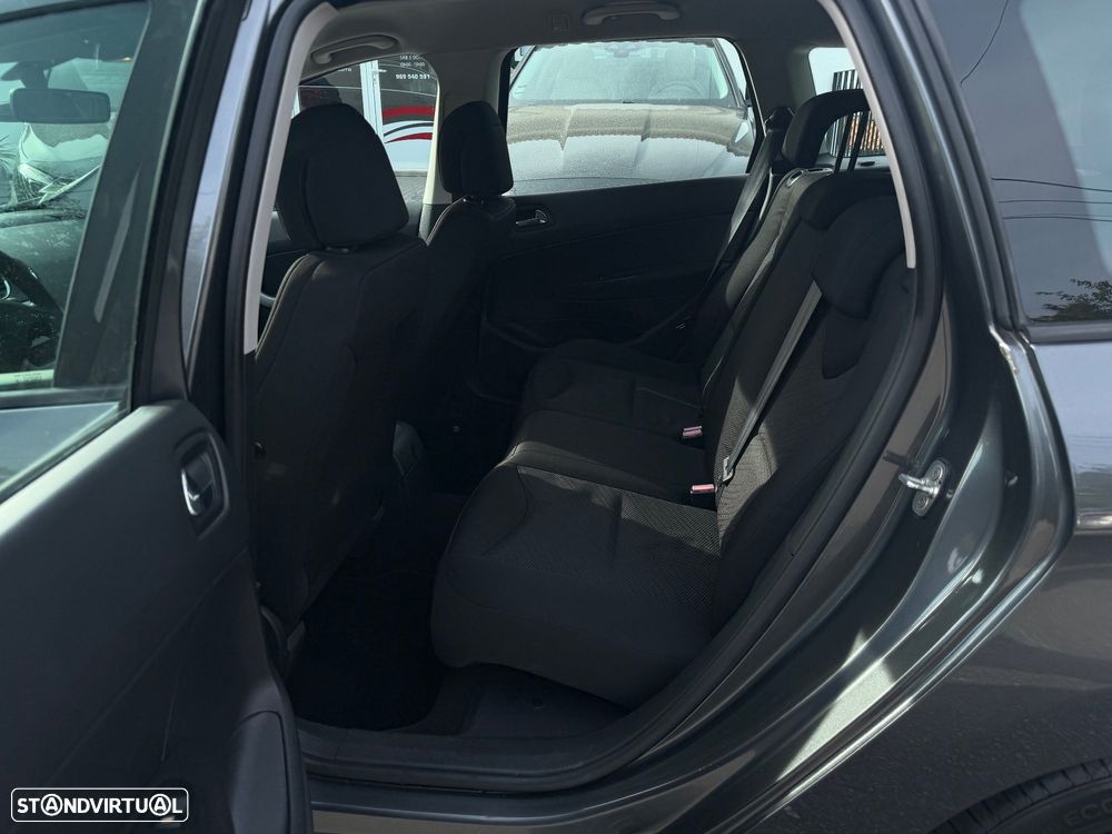 Peugeot 308 SW 1.6 HDi Premium - 6