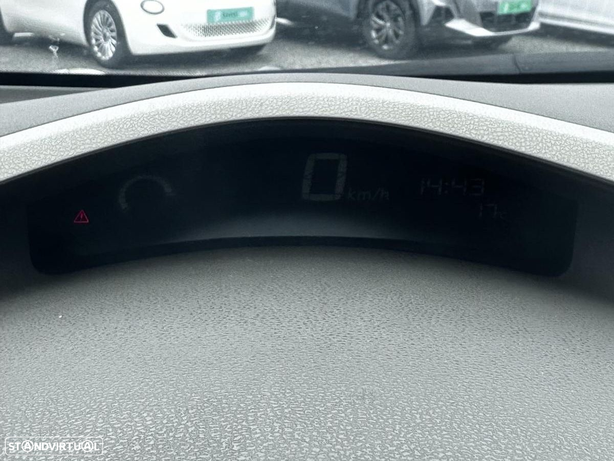 Nissan Leaf Acenta - 14