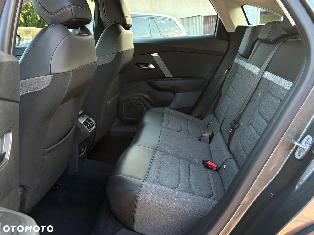 Citroën C4 PureTech 130 Stop&Start EAT8 FEEL PACK - 16