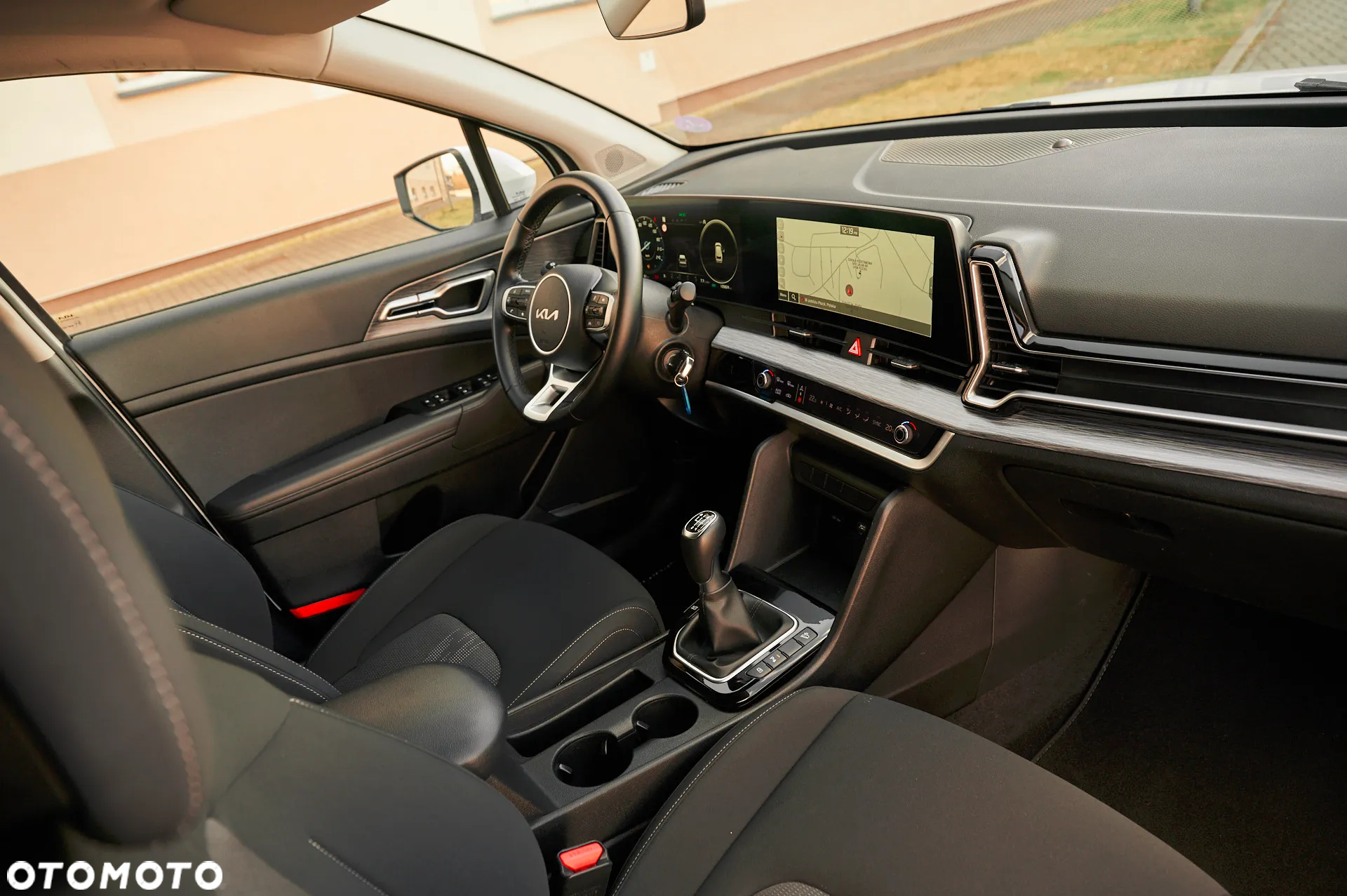 Kia Sportage 1.6 T-GDI Business Line 2WD - 29