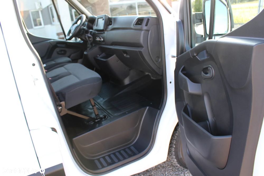 Renault MASTER *2.3 DCI 135 KM*/L2H2/GPS/ KLIMA/ MANUAL /*SERWIS FR*/ STAN IDEALNY/ - 16
