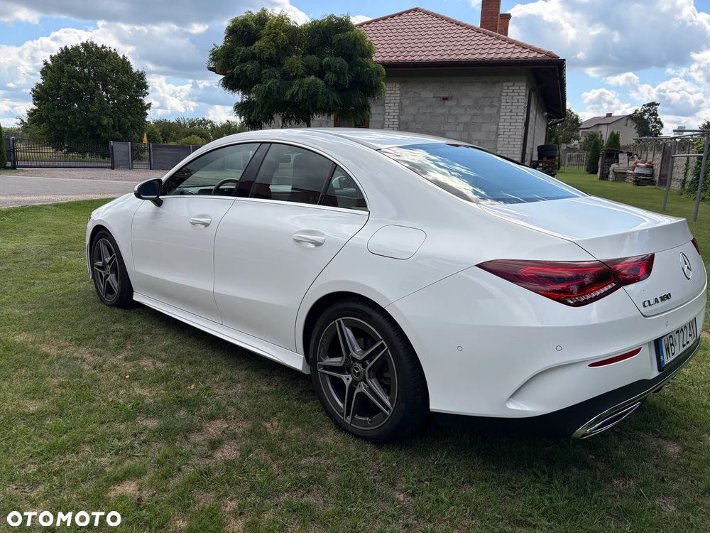 Mercedes-Benz CLA 180 AMG Line 7G-DCT - 7