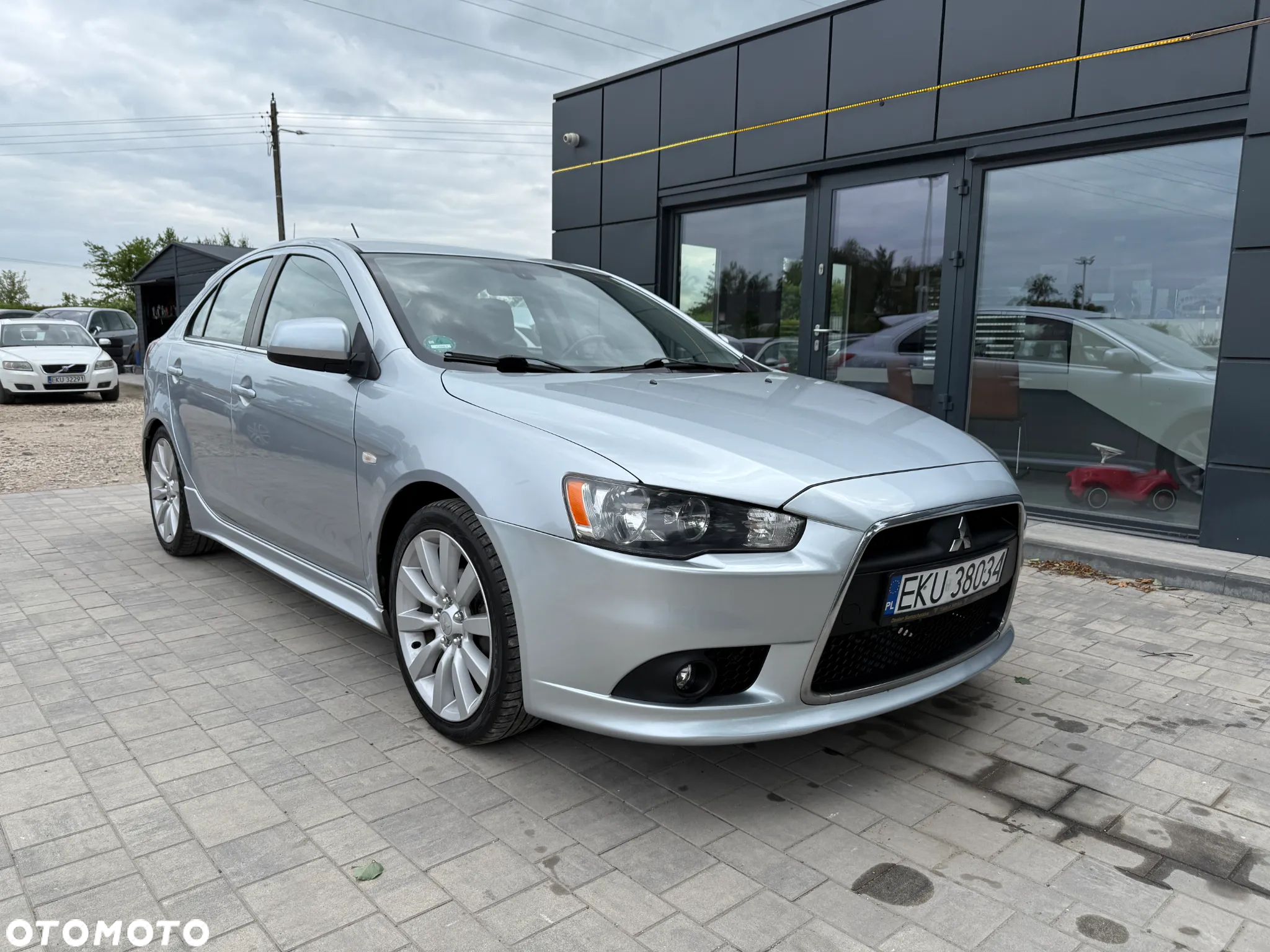 Mitsubishi Lancer 1.8 Invite - 8