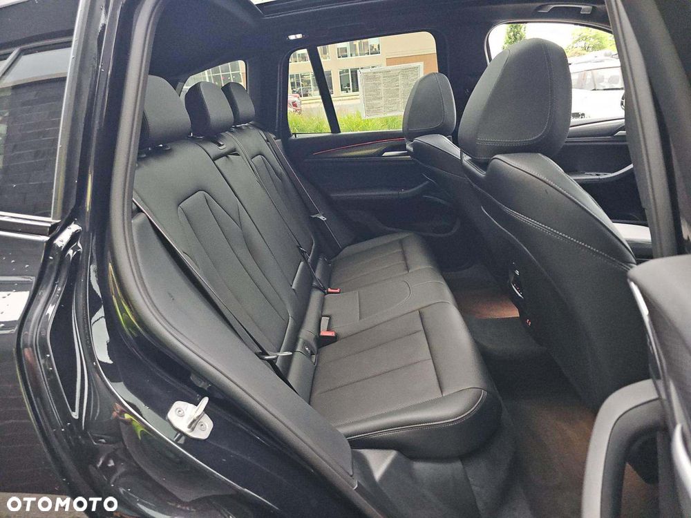 BMW X3 - 13