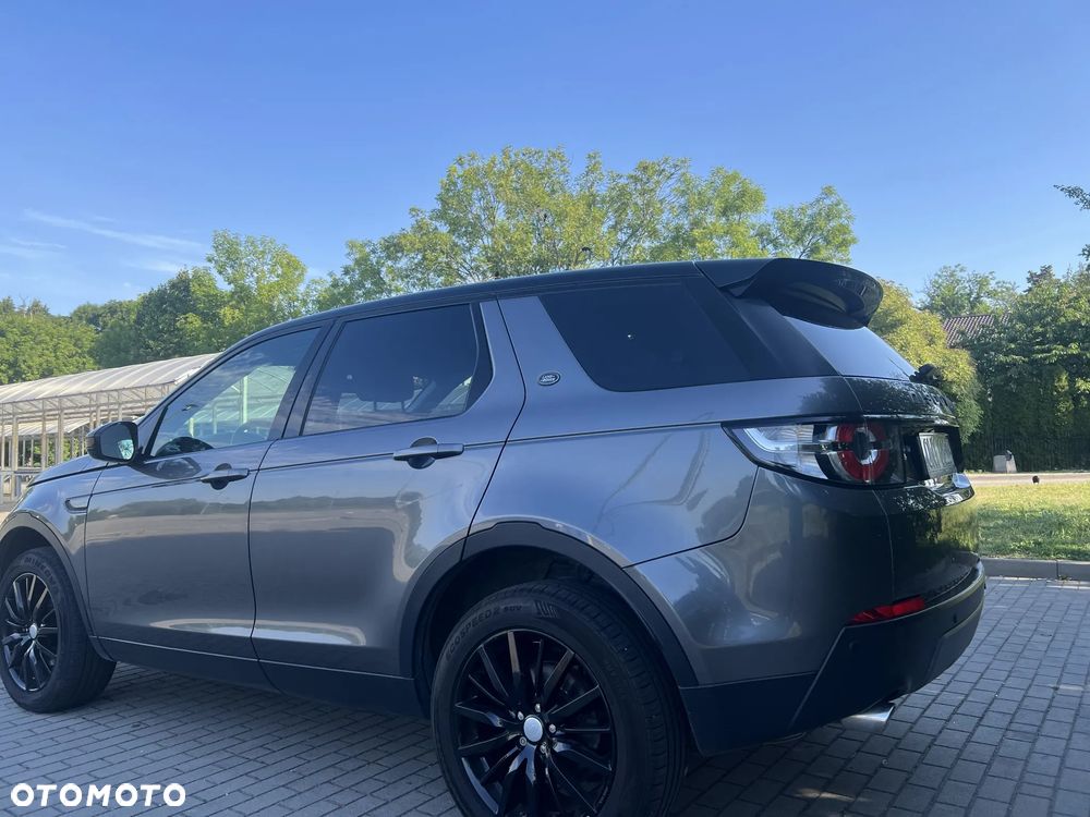 Land Rover Discovery Sport TD4 HSE - 7
