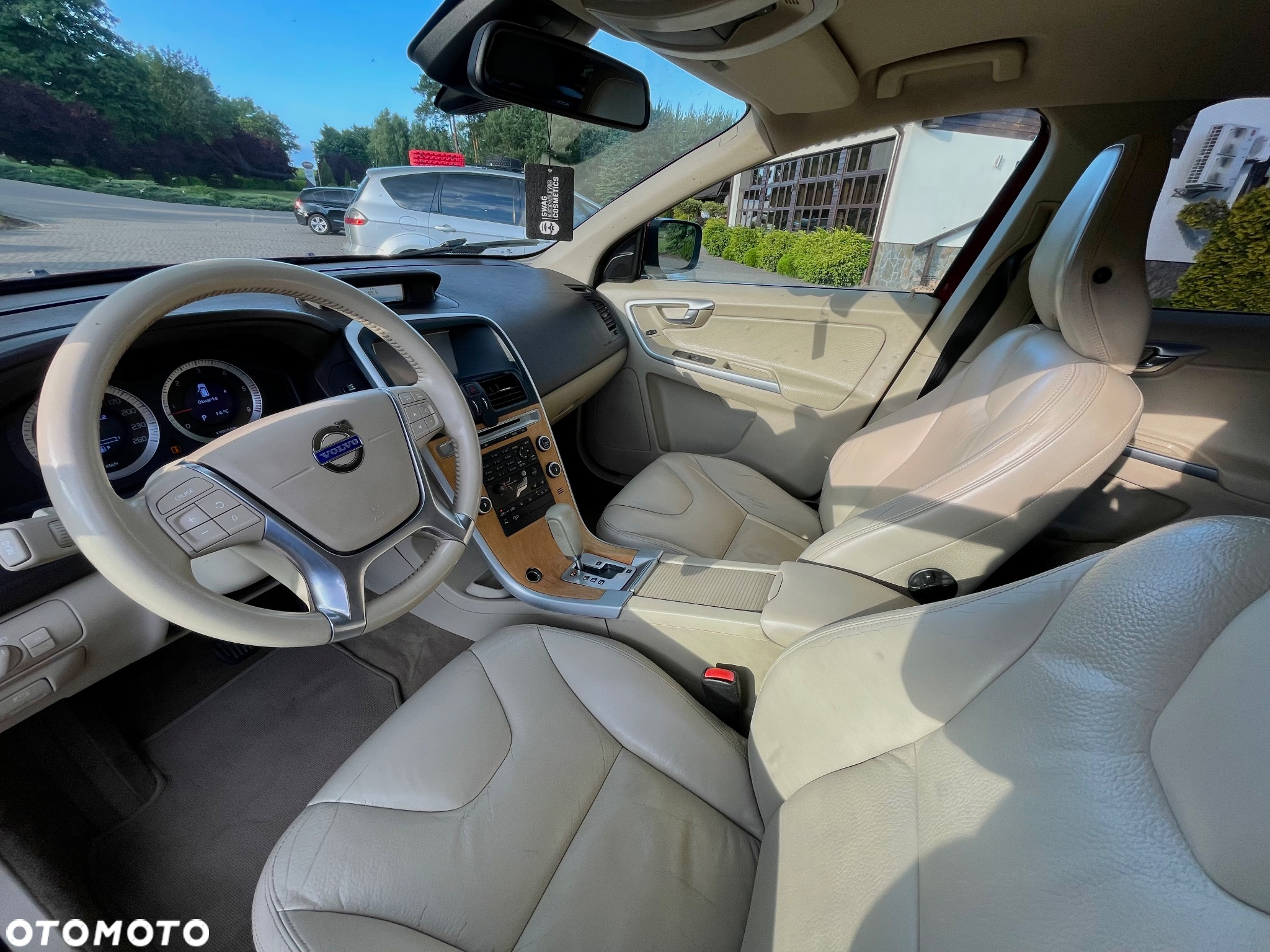 Volvo XC 60 - 16