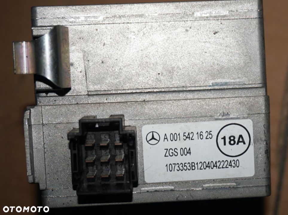 Mercedes Actros MP4 PRZETWORNICA A0015421625 18A