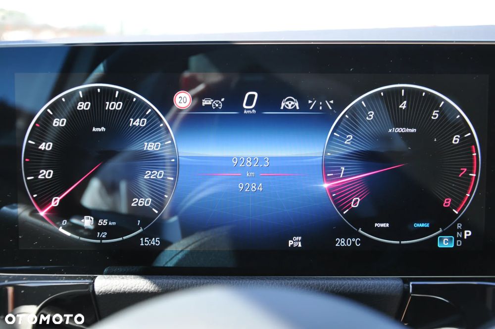 Mercedes-Benz GLA - 40