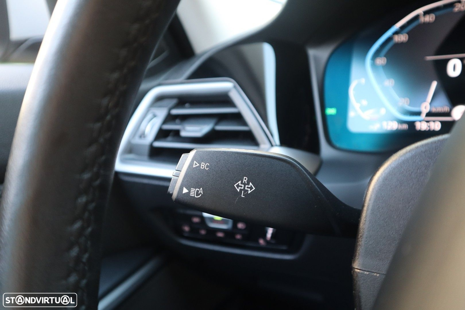 BMW 330 e Corporate Edition Auto - 40