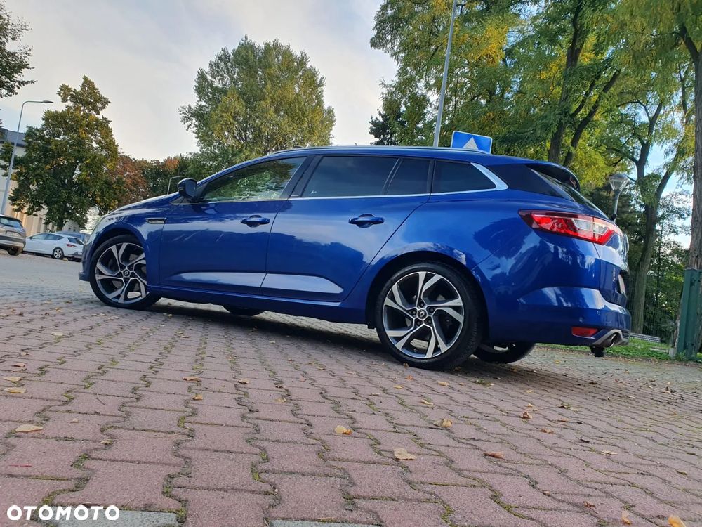 Renault Megane ENERGY TCe 205 EDC GT - 14