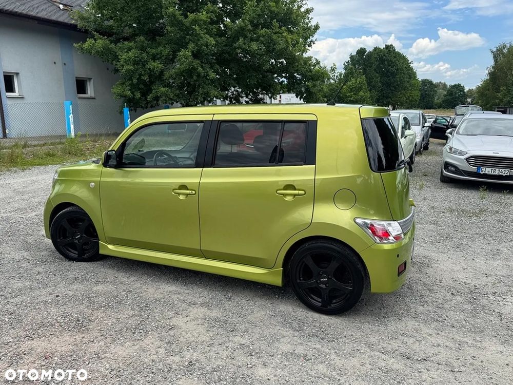 Daihatsu Materia - 6