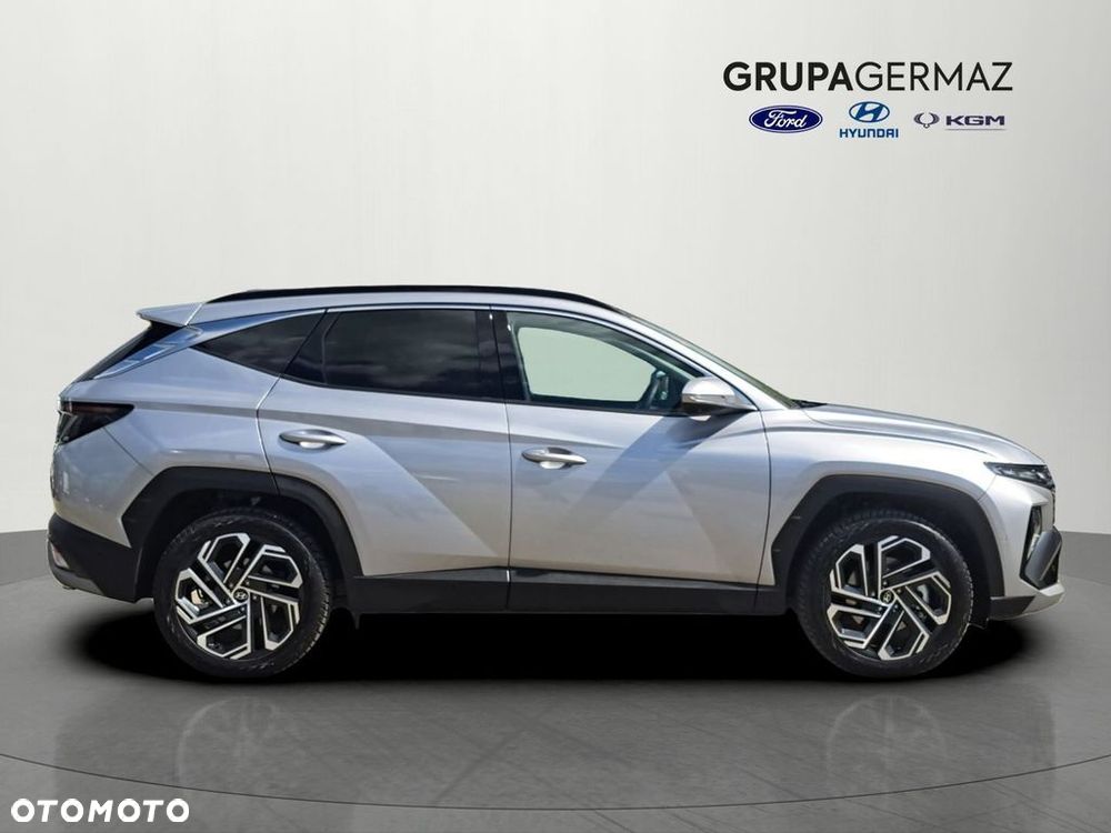 Hyundai Tucson - 4