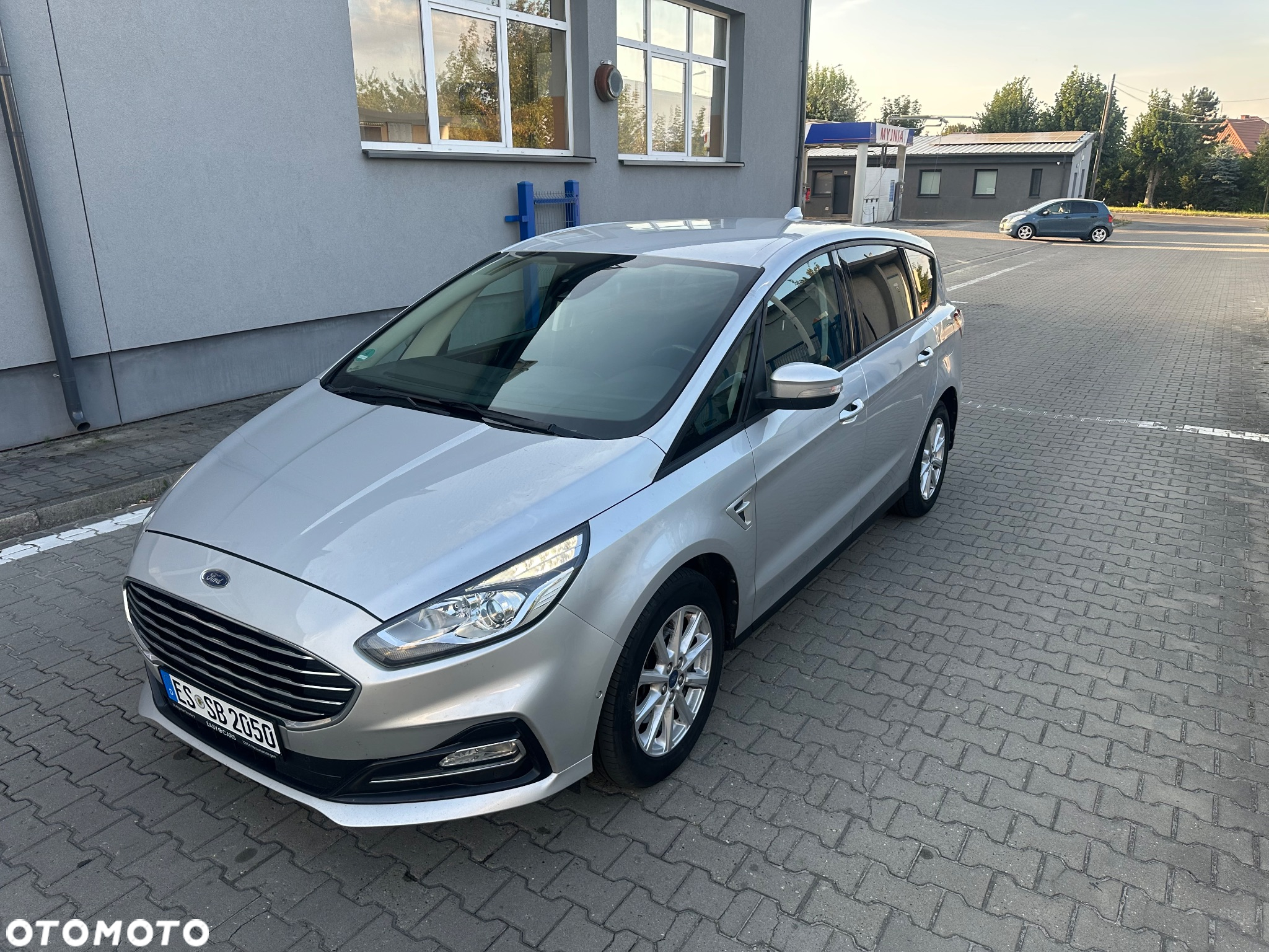 Ford S-Max 2.0 EcoBlue Titanium - 27