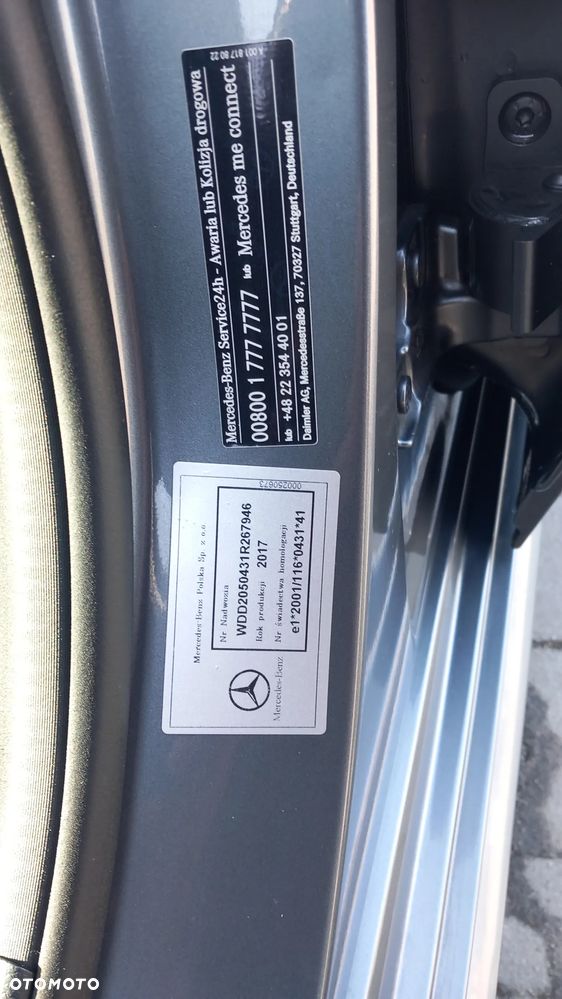 Mercedes-Benz Klasa C 200 4-Matic 9G-TRONIC - 11
