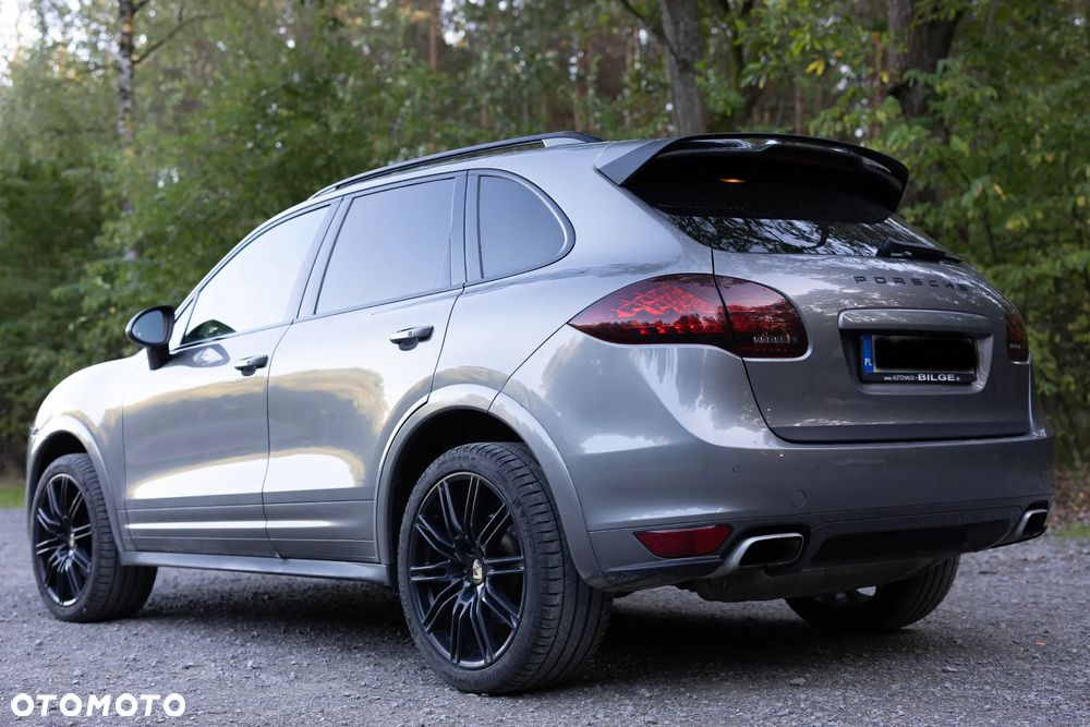 Porsche Cayenne S - 6