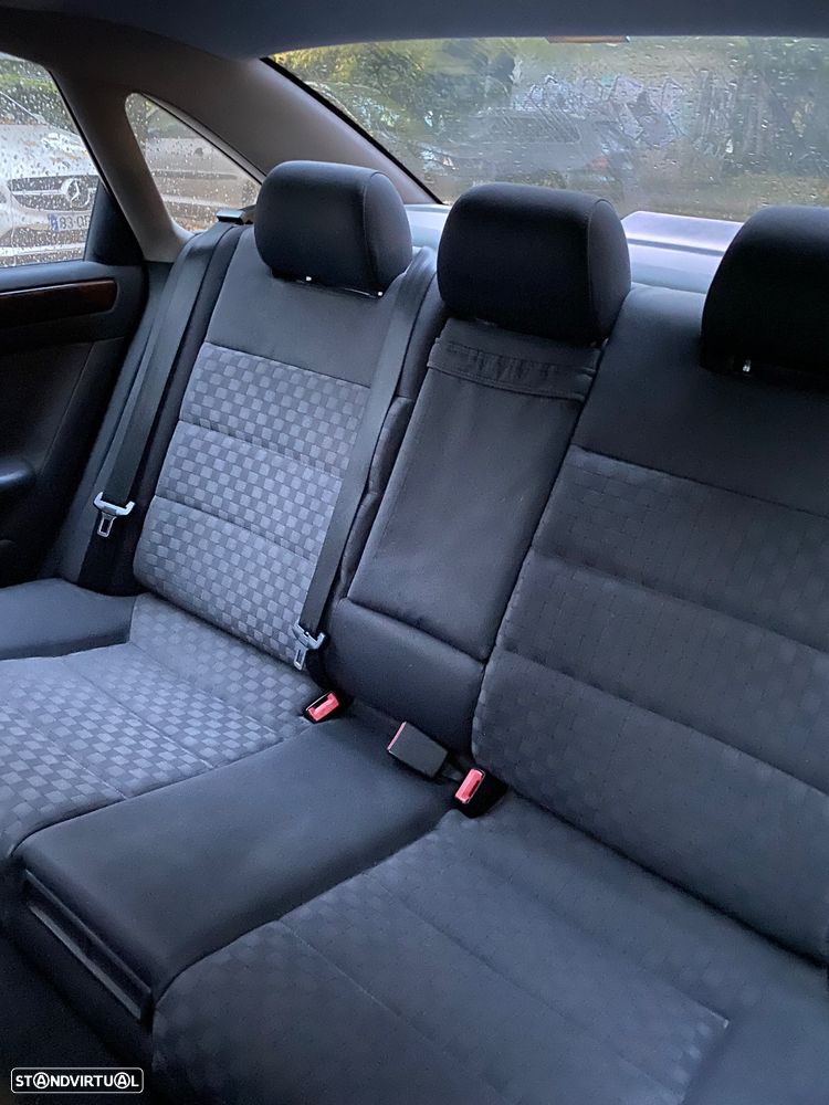 Audi A6 1.9 TDI - 13