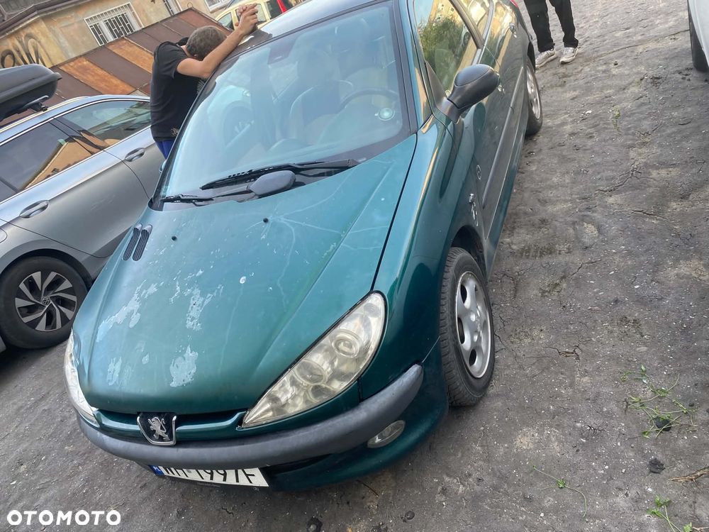 Peugeot 206